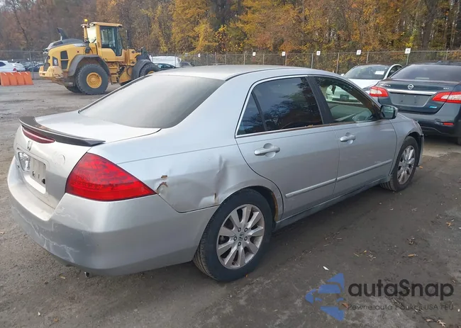 1HGCM66497A018825: 43636846