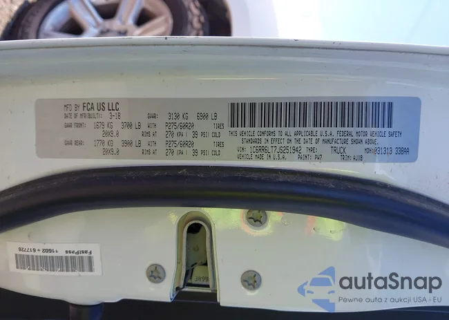 1C6RR6LT7JS251942: 43635924