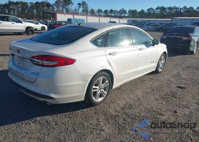 3FA6P0LU3JR210524: 43637482