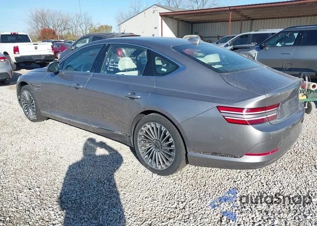 KMTGE4S17PU004693: 43637714