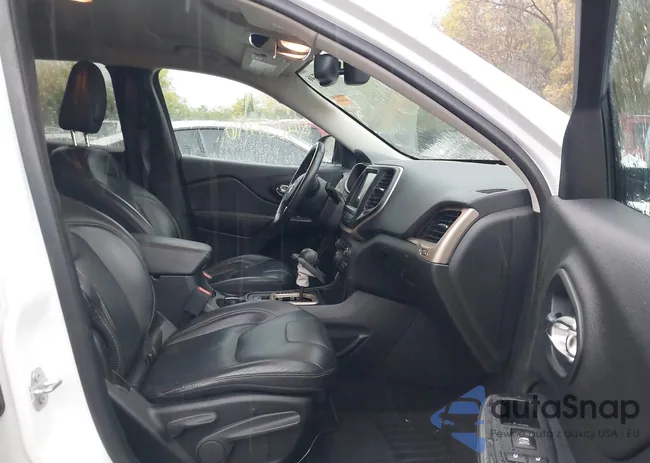 1C4PJLDB0HW525867: 43637746