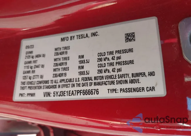 5YJ3E1EA7PF666676: 43637825