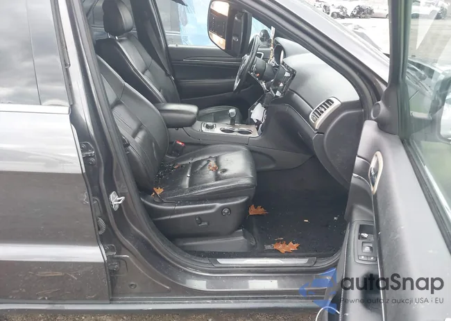 1C4RJFBG2EC210820: 43637848