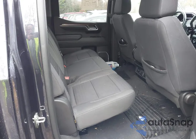 3GCPDDEK1NG568247: 43636992