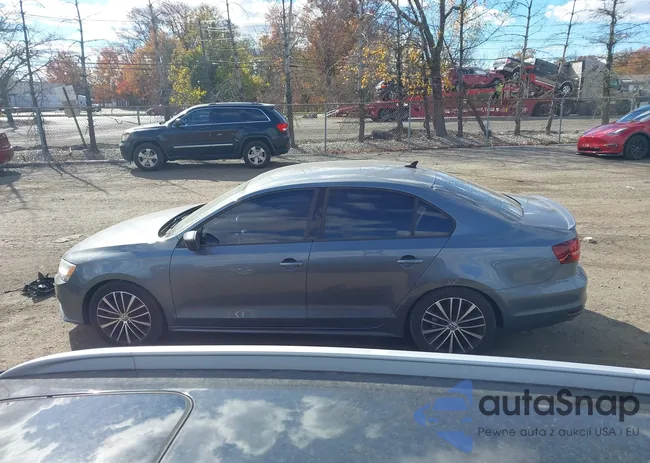 3VWD17AJXGM392746: 43637201