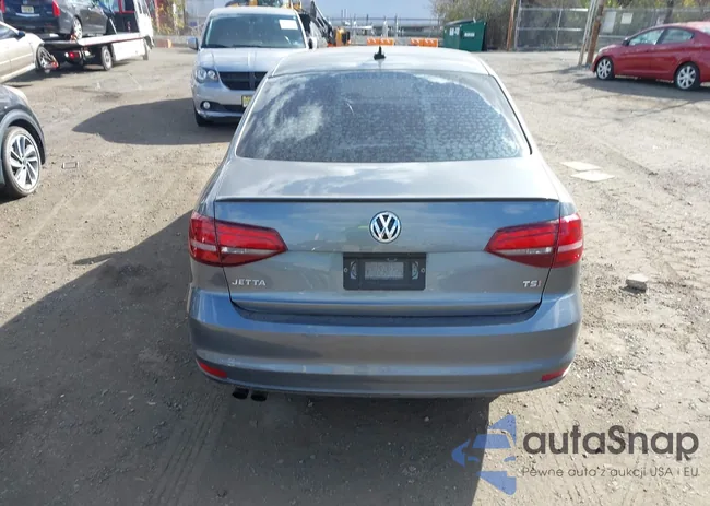 3VWD17AJXGM392746: 43637201