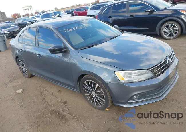 3VWD17AJXGM392746: 43637201