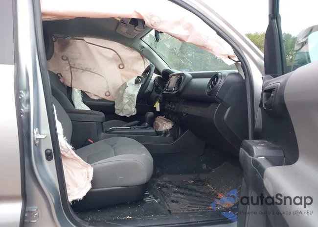 3TYAX5GNXNT045339: 43638366