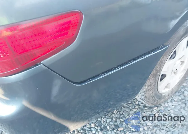 3HGCM56425G709056: 43638401