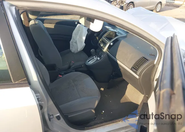 3N1AB6AP9AL701561: 43638476