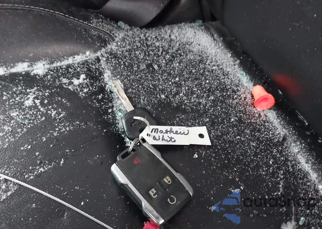 1GCVKSEC9HZ271726: 43638751