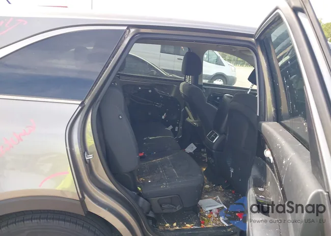 5XYPG4A33KG534228: 43638791