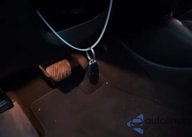 5N1AL0MM8DC342840: 43637997