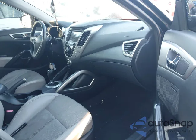 KMHTC6AD3DU107577: 43638219