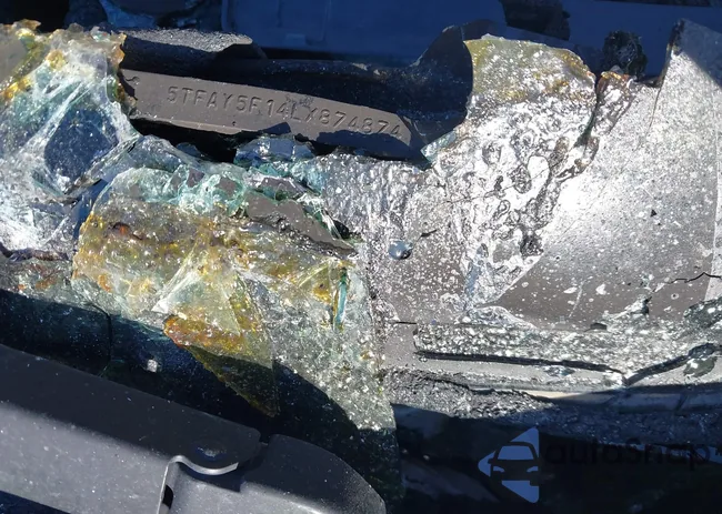 5TFAY5F14LX874874: 43639514