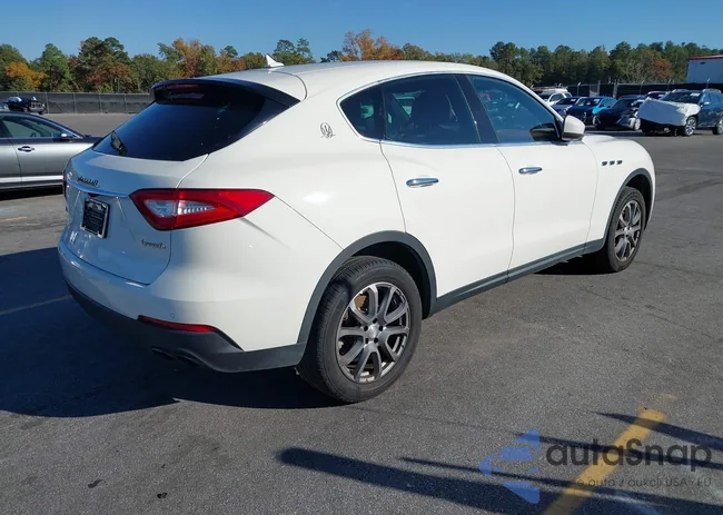 ZN661XUAXJX284215: 43639553