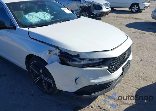 1HGCY2F51SA031941: 43639718