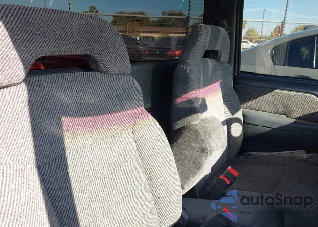 1GCCS1444TK232409: 43639117