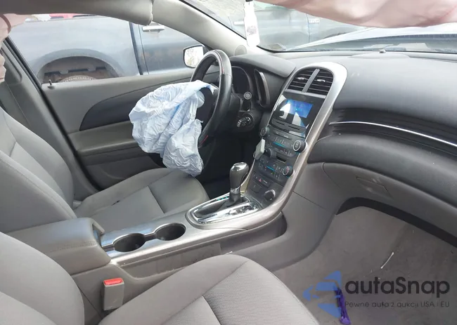 1G11B5SA2DF348590: 43640289