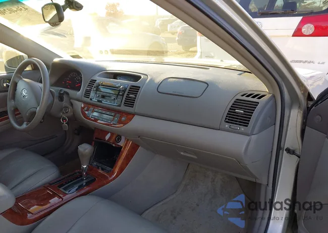 4T1BE32KX5U941851: 43640296