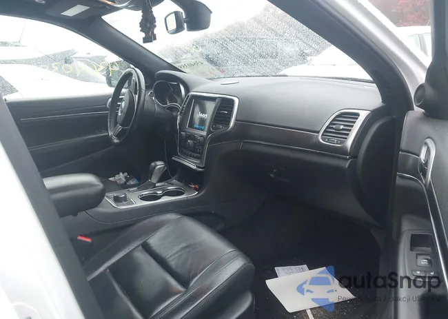 1C4RJFBG7JC369620: 43640355