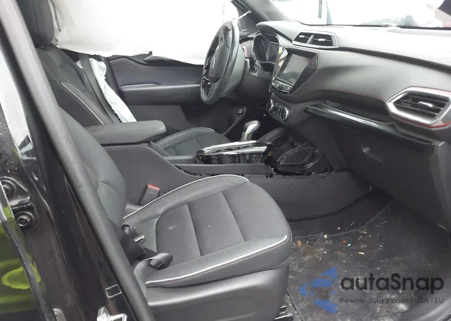 KL79MUSL0PB109709: 43640480