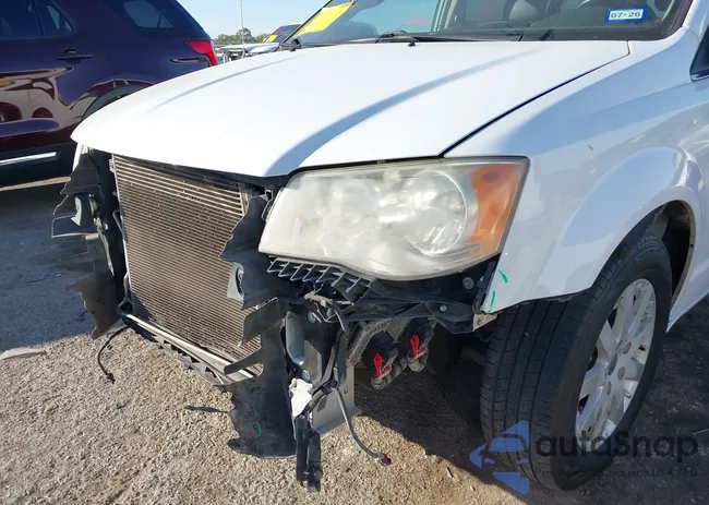 2C4RC1BG1ER403321: 43640486