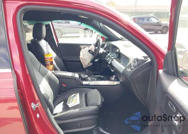 W1N4M4HB4MW114694: 43640488