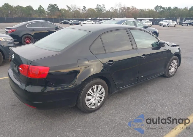 3VW2K7AJ3EM444185: 43640536