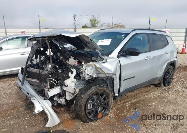 3C4NJDBNXST540884: 43640637