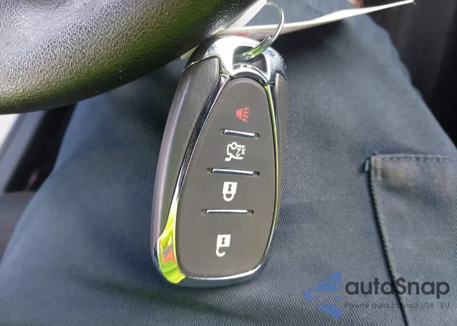 1G1ZB5ST0HF292711: 43640639