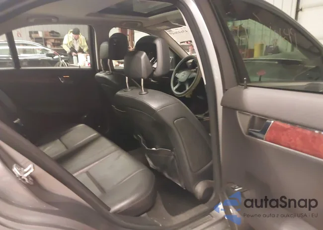 WDDGF5EB9BA433372: 43640649