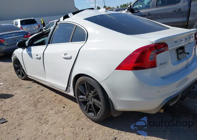 YV1902FH6D2171730: 43640811