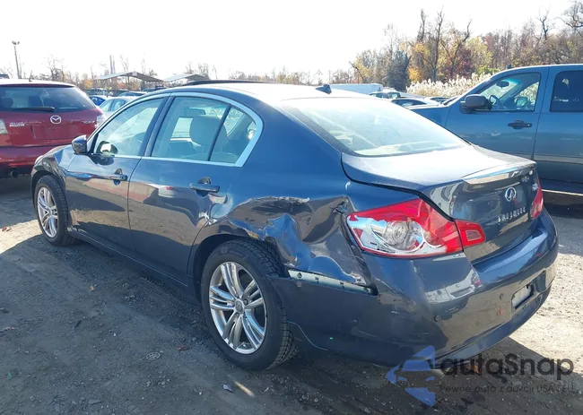 JN1CV6AR9DM758449: 43640822