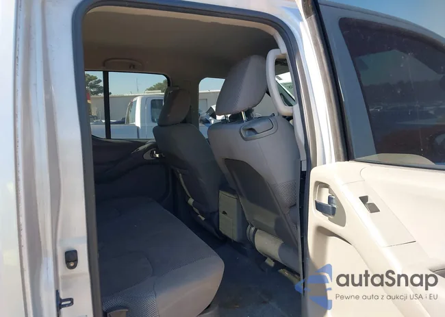 1N6AD0ERXCC483061: 43640208