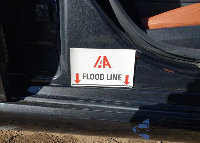 W1KAF4HB9PR082323: 43641274