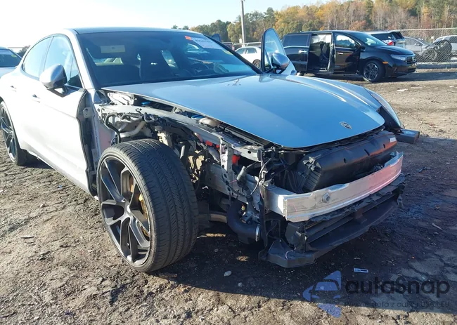 WP0AA2A74JL101325: 43641305