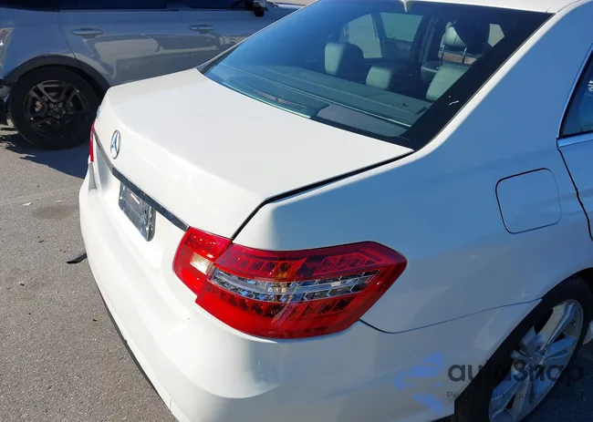 WDDHF5KB3CA578630: 43641352