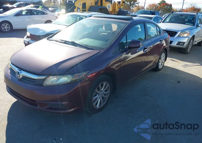 19XFB2F95CE093521: 43641365