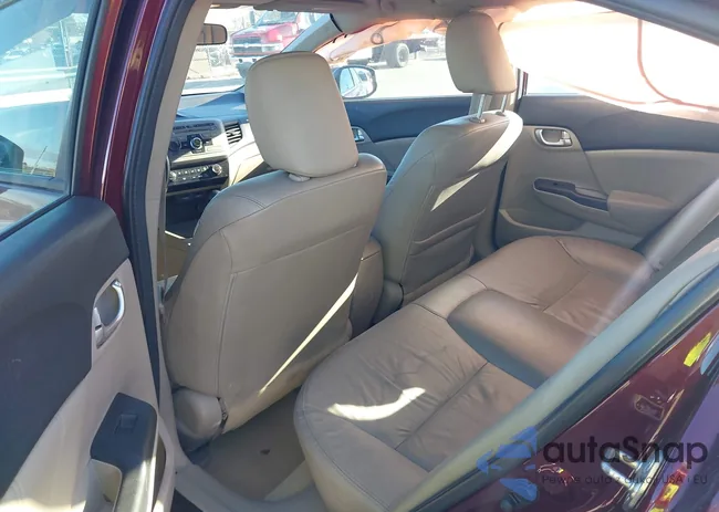 19XFB2F95CE093521: 43641365