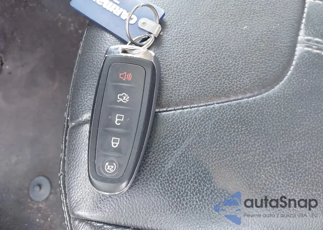 1FADP3J22EL422152: 43641409