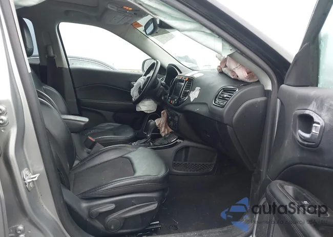 3C4NJDBB8MT501283: 43641592