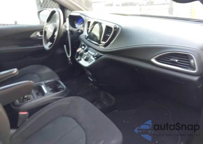 2C4RC1FGXNR103142: 43641630