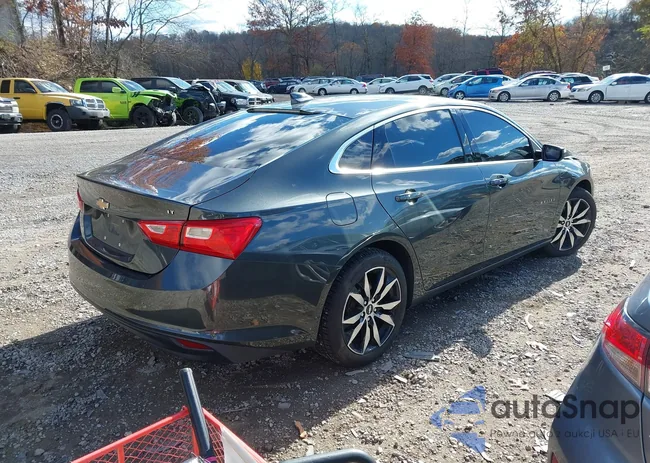 1G1ZE5ST6GF353243: 43641686