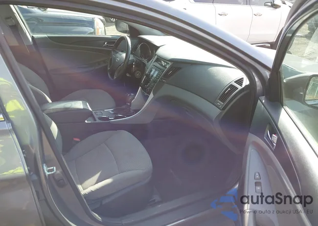 5NPEB4AC6DH774049: 43641689