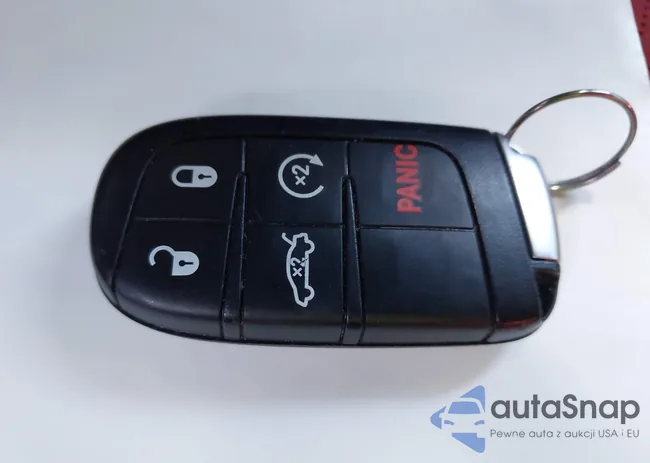 2C3CDXGJ5PH561782: 43641761