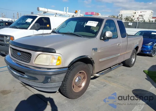 1FTZX1766WNB09724: 43641762