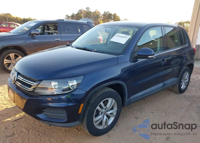 WVGAV7AX8CW607335: 43641053