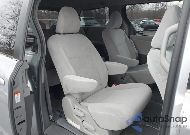 5TDJK3DC2FS125642: 43641058