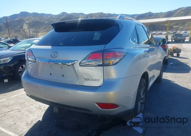 2T2BK1BA1DC192812: 43641077